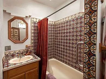 Two Casitas Vacation Apartment Santa Fe